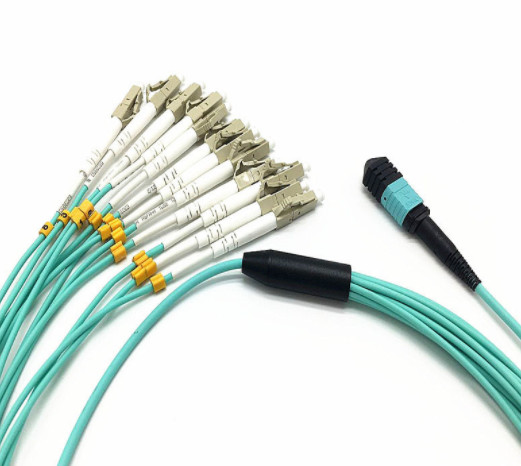 MPO To LC OM3 OM4 1M LSZH Fiber Optical Patch Cord Duplex 12F 24F