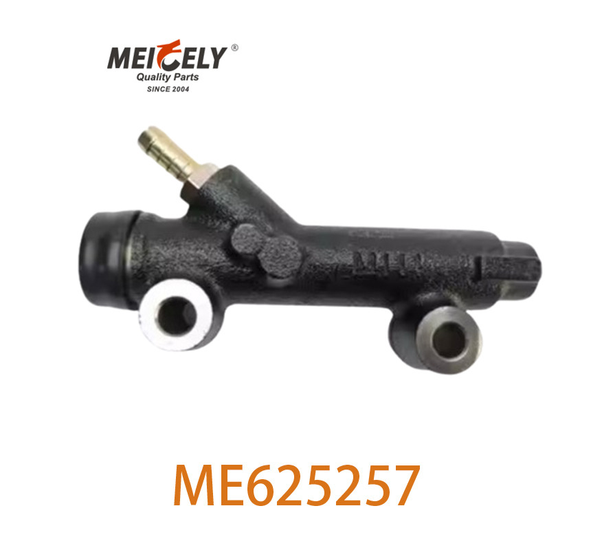 Original ME625257 Clutch Master Cylinder For Fuso 6D14 6D16