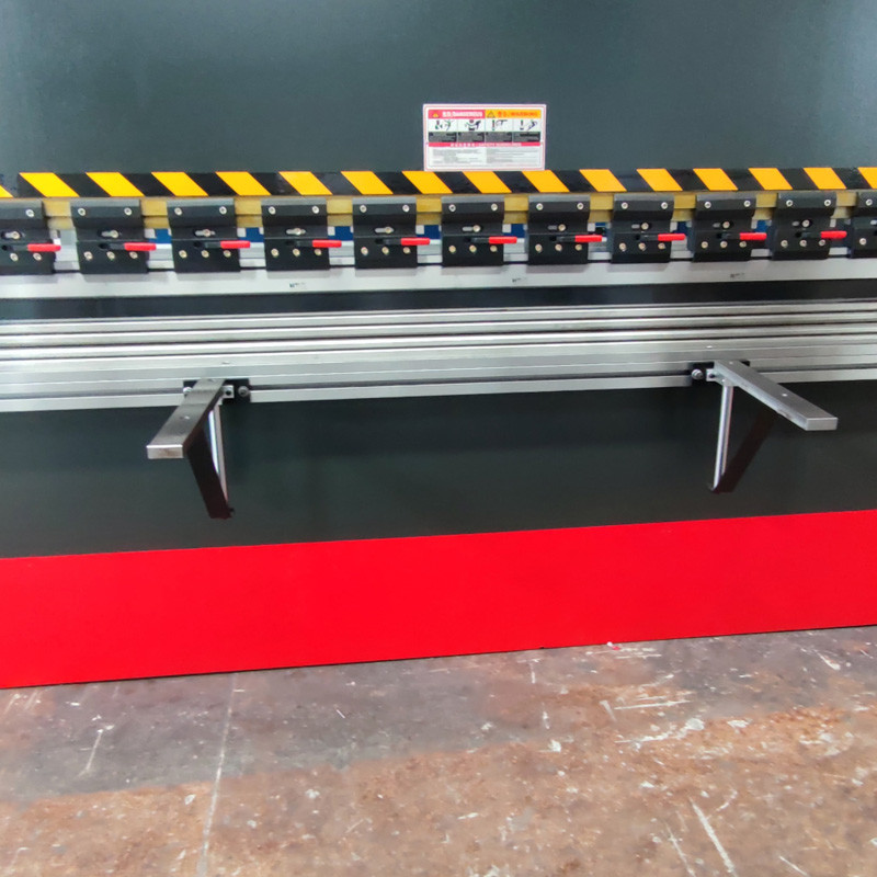 Electric Hydraulic Press Brake 100 Ton Metal Steel Bending Machine Manual Delem DA52S