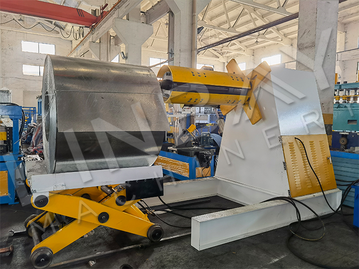 Changeable Full Automatic Perforated Cable Trunking Roll Forming Machine With Punch Press