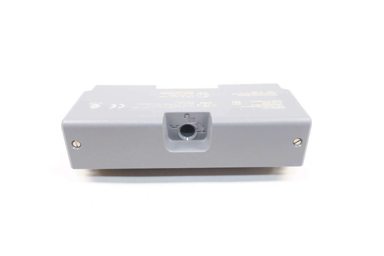SE4604T03 KL4502X1-FA1 brand new and original ,grey is main color,3-5 working day of deliver time.