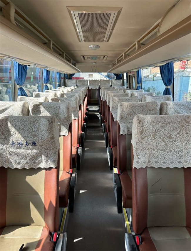 Zk6906H5Y Used Coach Yutong Bus Second Hand Diesel Engine 38 Seats In Good Conditioin
