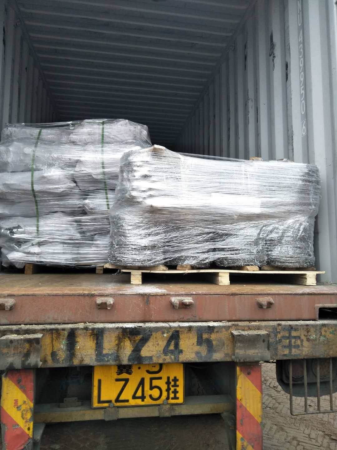 3000mm High Galvanized Cyclone Fence , 2.5mm Diameter 9 Gauge Chain Link Fence