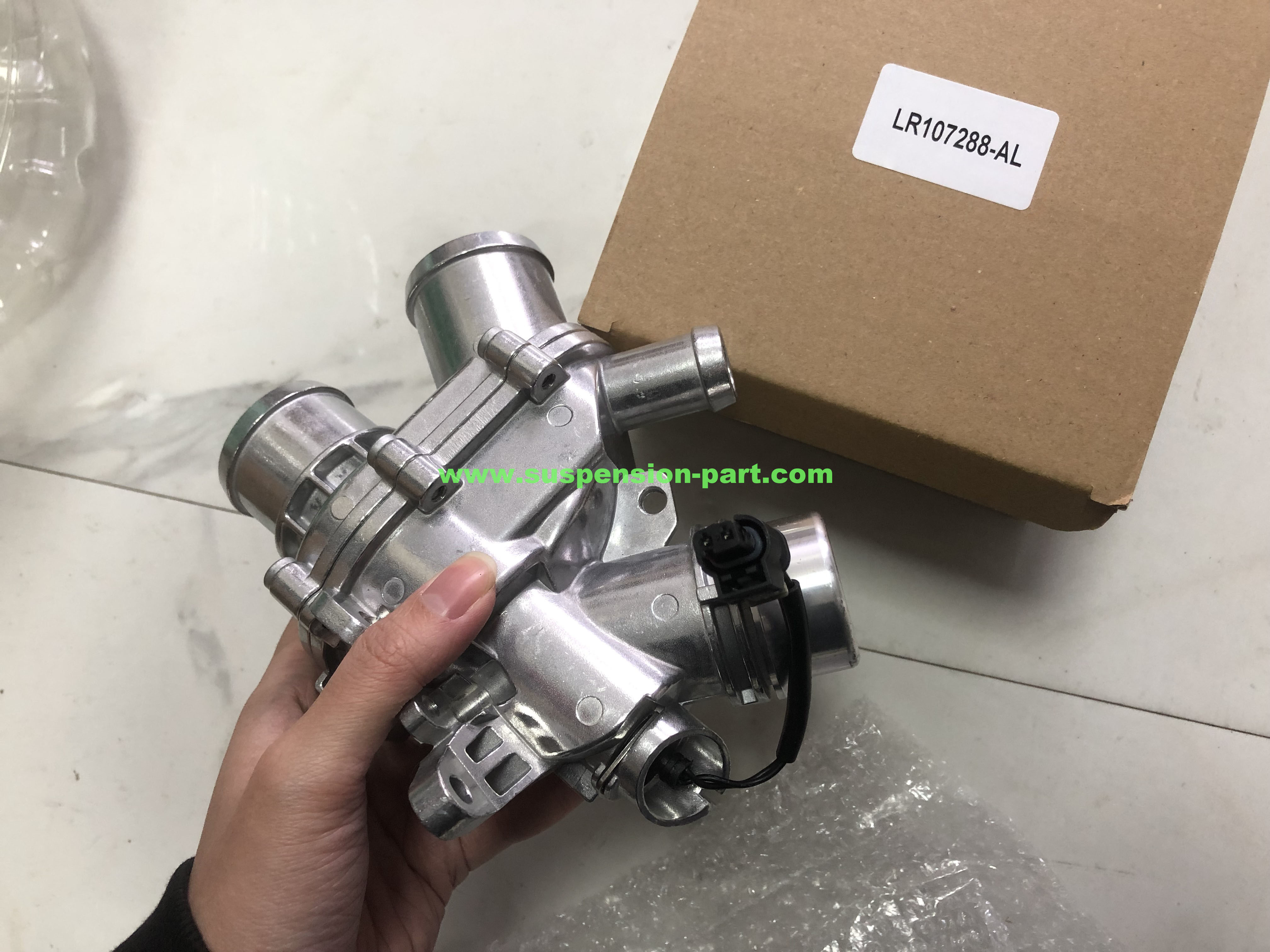 OEM LR107288AL AJ813986 LR117568 THERMOSTAT ASSEMBLY FOR LAND ROVER RANGE JAGUAR