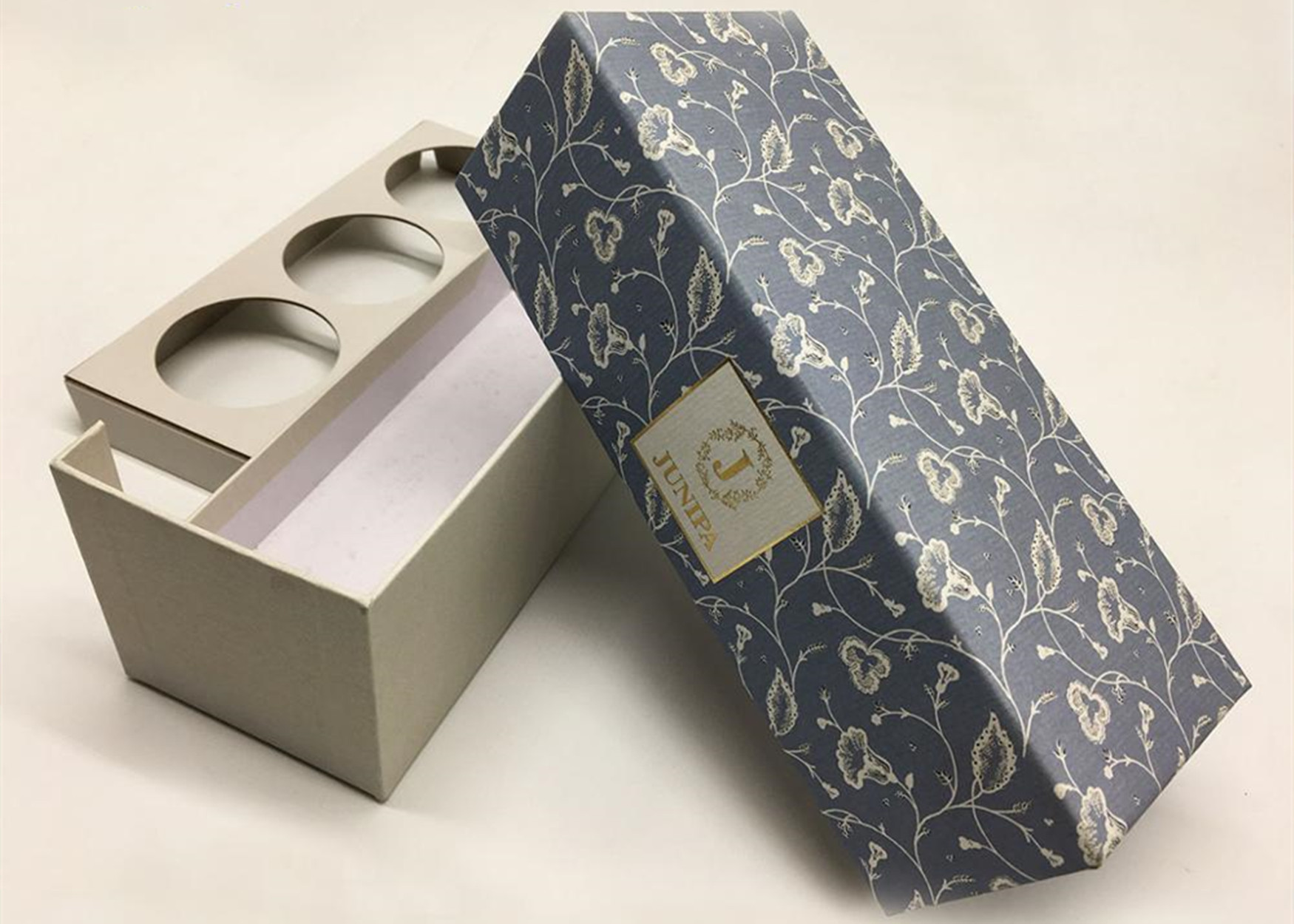 Paper Christmas Luxury Packaging Boxes Beer Cup Mug Set Champagne Stemless Support