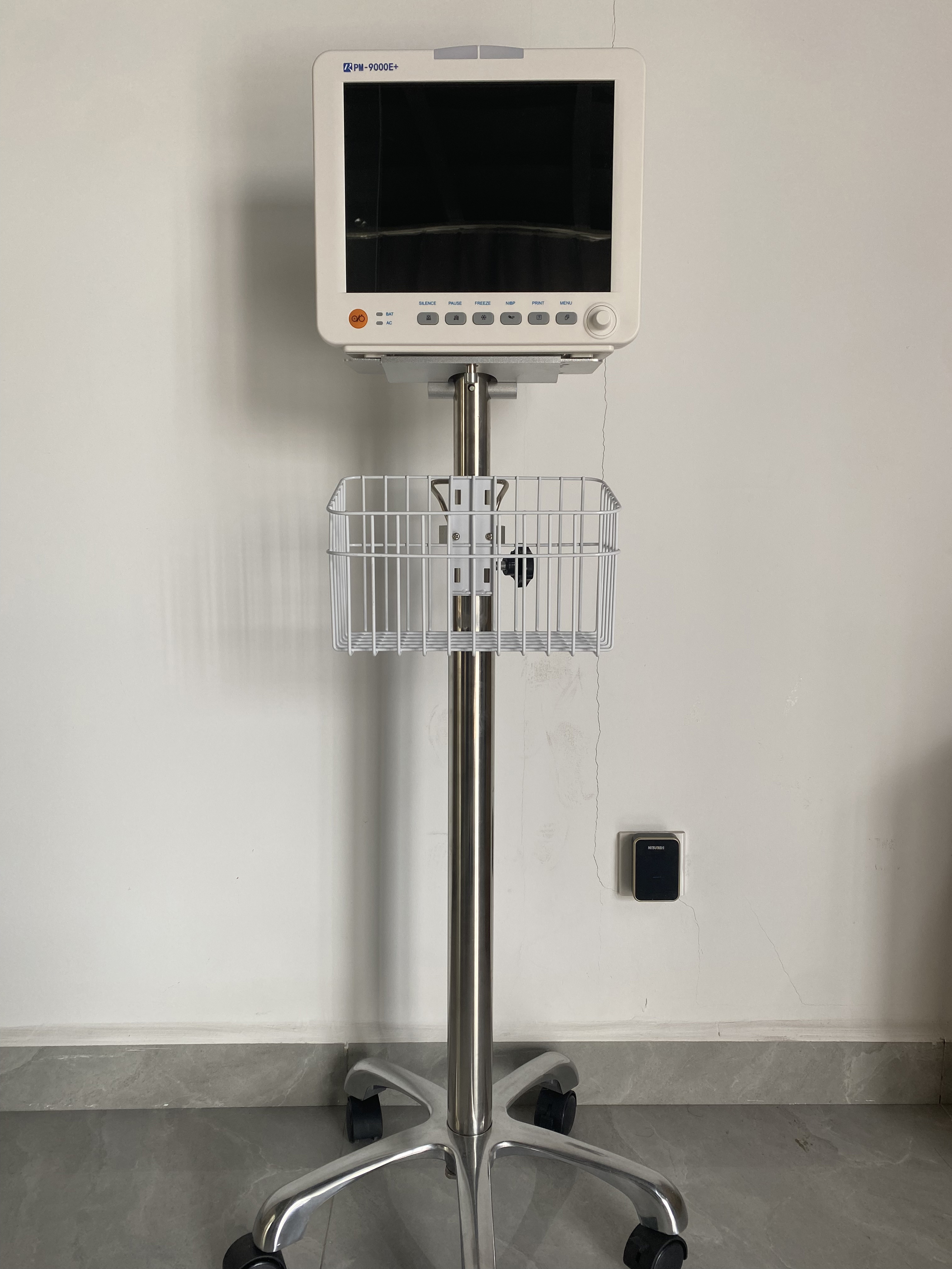 Mobile Medical Patient Monitor Cart With Adjustable Height