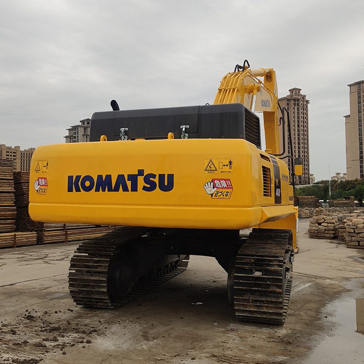 Other Hydraulic Valve Second Hand 3 Ton Komatsu Excavator 11.04L Displacement