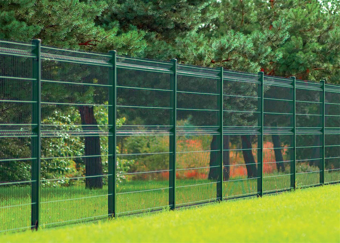 Standard Weld Wire Mesh Fence 2030mm x 2500mm ,Mesh Opening :50mm x 200mm V beams