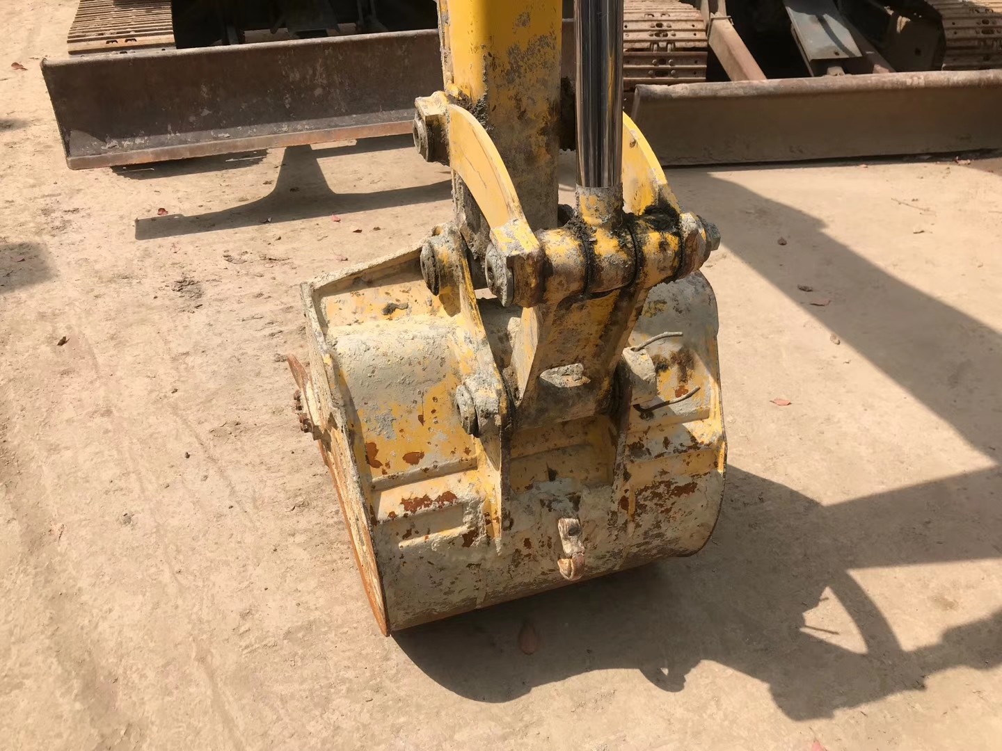 Used Komatsu Excavator In Great Shape Affordable Price Welcome To Inquire