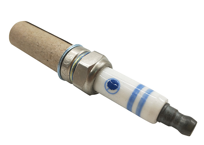 A004159180326 Y7MPP33 Car Spark Plug For Mercedes - Benz W164 W203 W204 W212 W251 C300 GL450