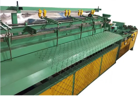 Automatic Cheap Price Single Worm Chain Link Fence Machine