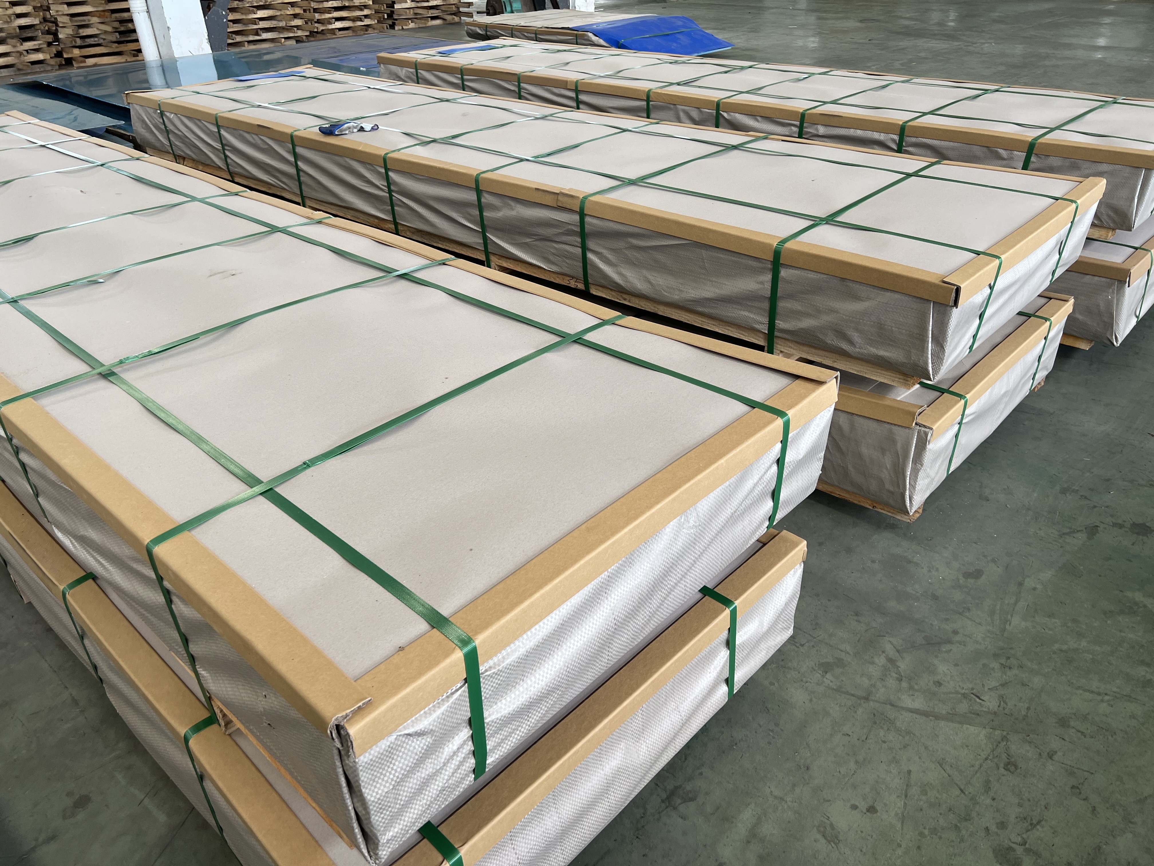 A1050,A1060,A1070,A1100 Aluminum Alloy Plate H112 H32 1250mm Stucco Embossed