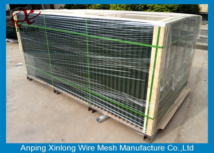 Hot Dipped Galvanzied Welded 656 Double Wire Mesh / Industrial Security Fencing
