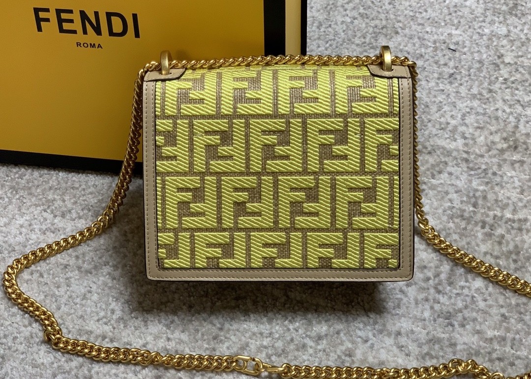 Baguette Bag Classic Luxury Cross-Body Bag Embroider f letters Pattern Underarm Bag