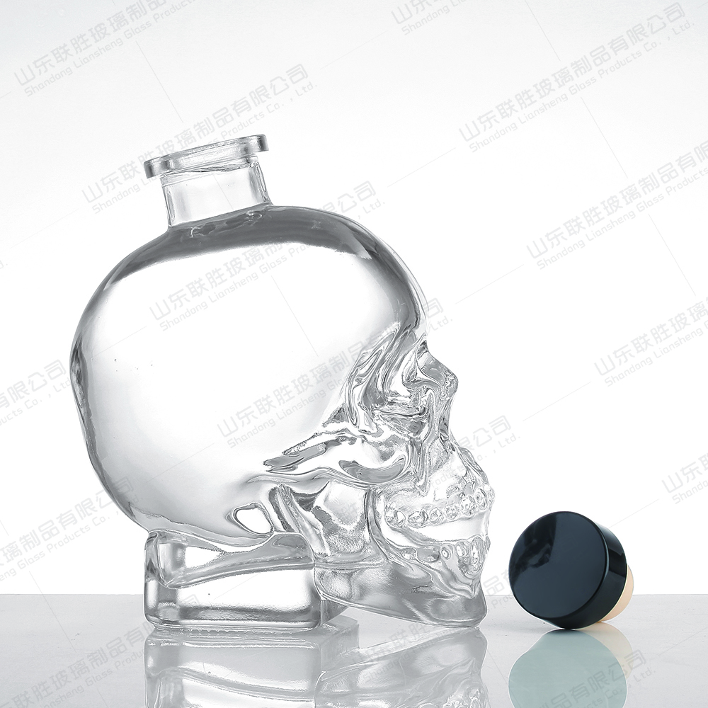 Collar Material Glass 750ML Crystal Head Wine Vodka Decanter for OEM/ODM Acceptable