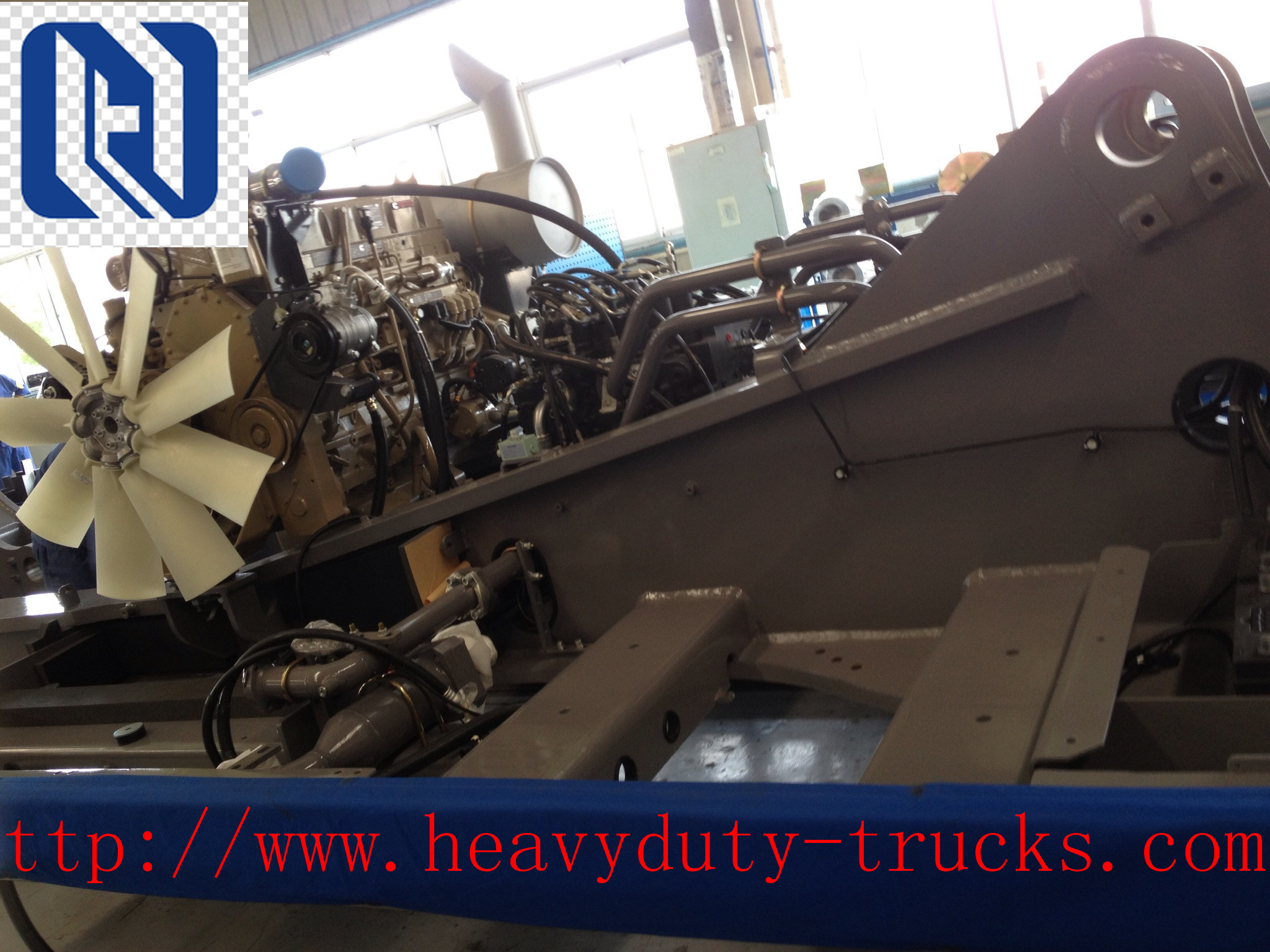 XE235C 23.5ton Hydraulic Crawler Excavator Rocket Bucket For Mine Exploiter