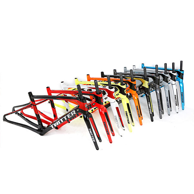 Lightweight Carbon Fiber Gravel Bike Frame 48cm Height 700C Tire