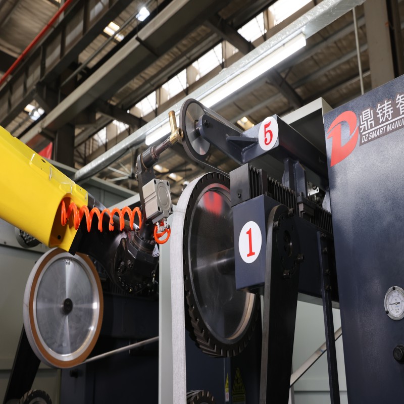 Automated Robot Metal Product Deburring Grinding And Polishing Mechanical Equipment Of Operation Easy