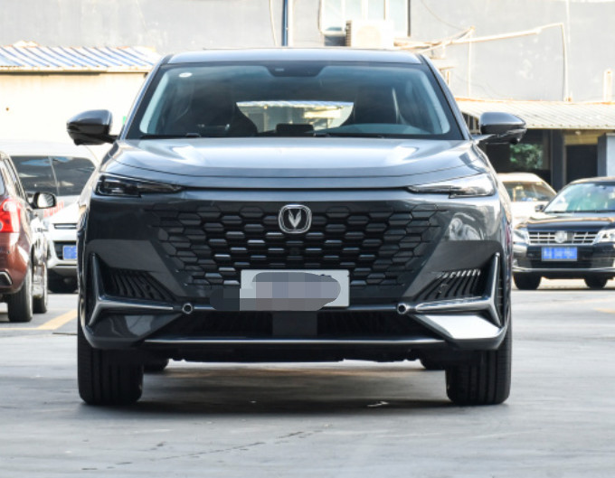 Cheaper Changan UNIK 2021 2.0T Deluxe version 5seats 2.0T Gasoline used /new car