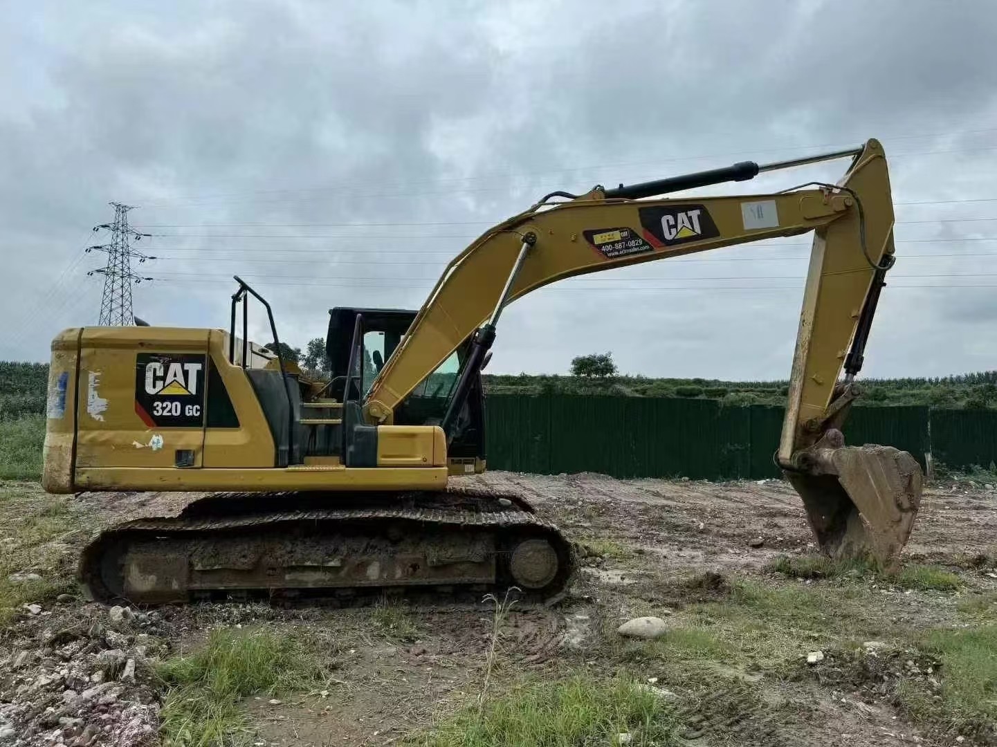 Road Construction Hydraulic Excavator , Excellent Performance CAT 320GC Excavator