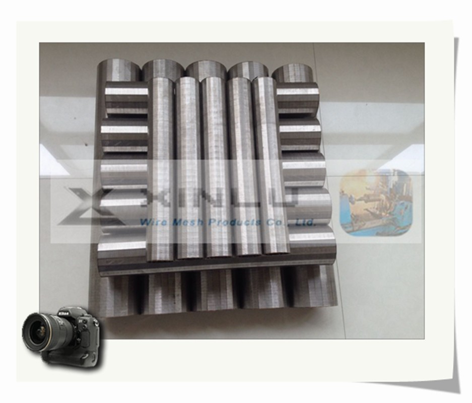 Filter Water Well Screen Pipe Wire Wrapped SS304L V Shape Strainer Pipe