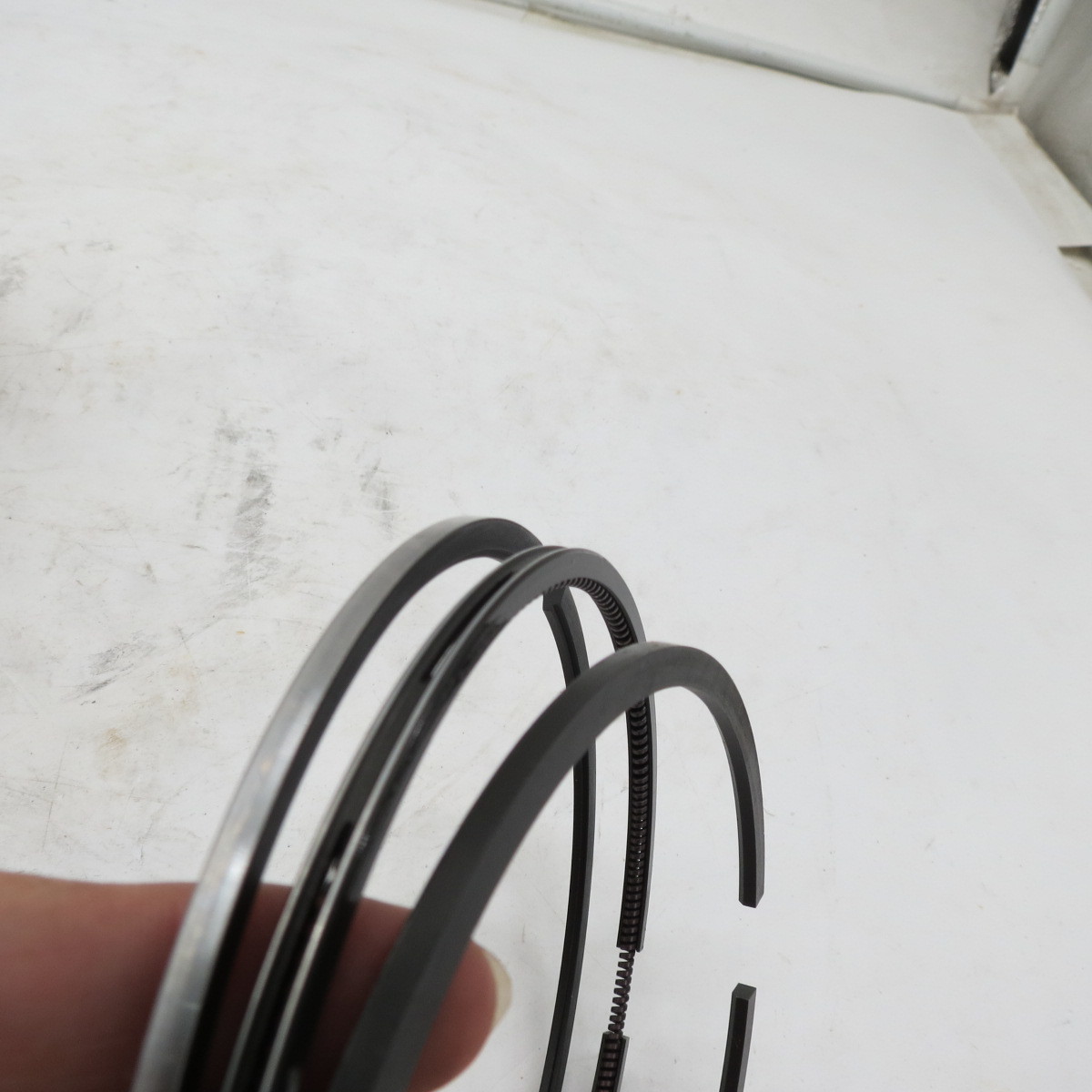 6L Integral Piston Ring 4955651