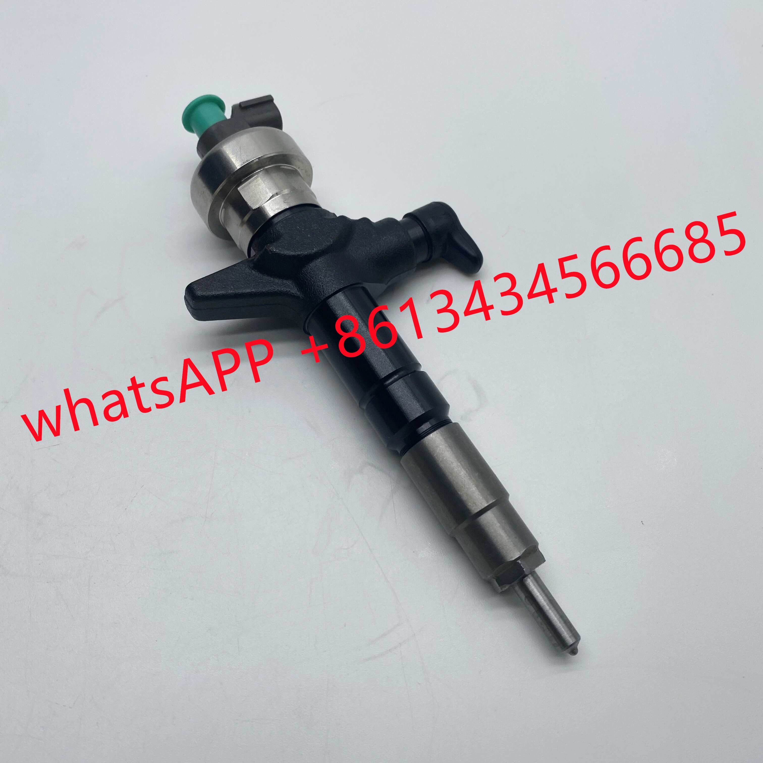 Common Rail ME306398 Denso Diesel Fuel Injectors 095000-5801/095000-5800