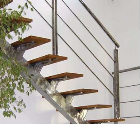 Heavy Wall Stainless Steel Round Pipe Cold / Hot Rolled Strong Structural Strength
