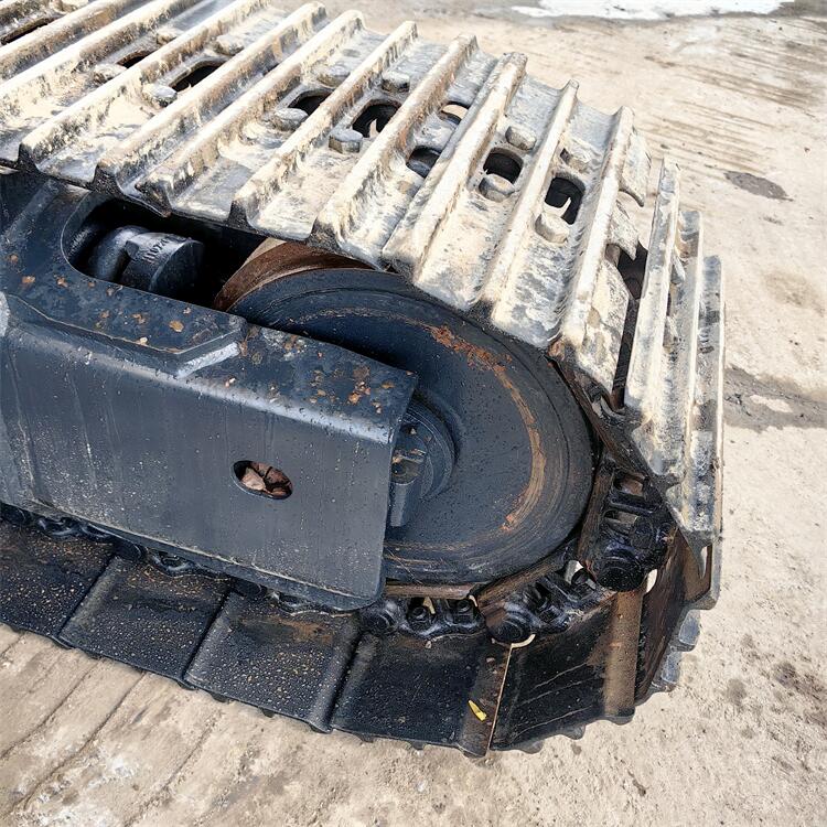 Komatsu PC160LC-7 Crawler Excavator with 16500KG Operating Weight in Good Condition