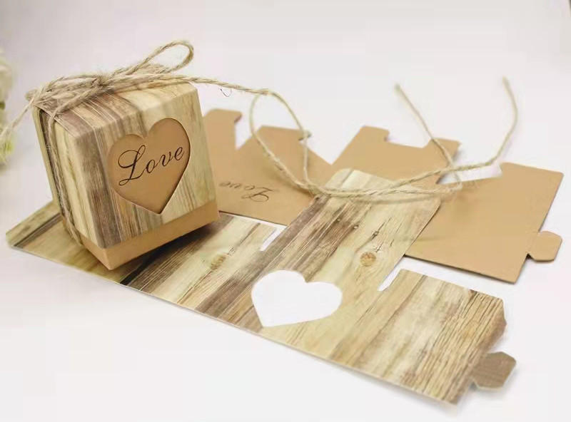 Laser Cut Heart Wedding Paper Box 5x5x5cm Birthday Party Favor Boxes