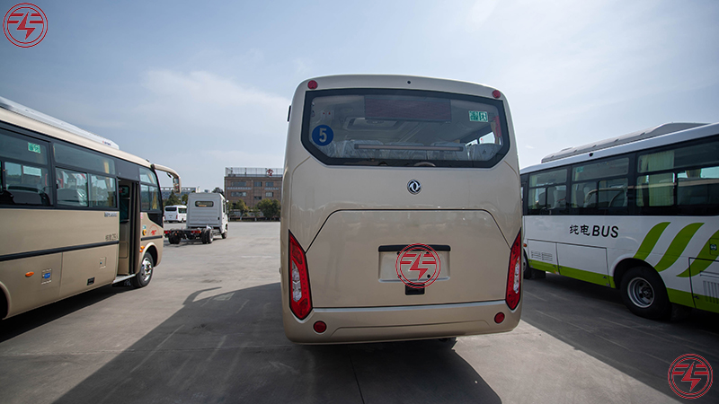 2022 Dongfeng 19seat Diesel Luxury Passenger Bus 1900mm In-car Height 103km Engine Power