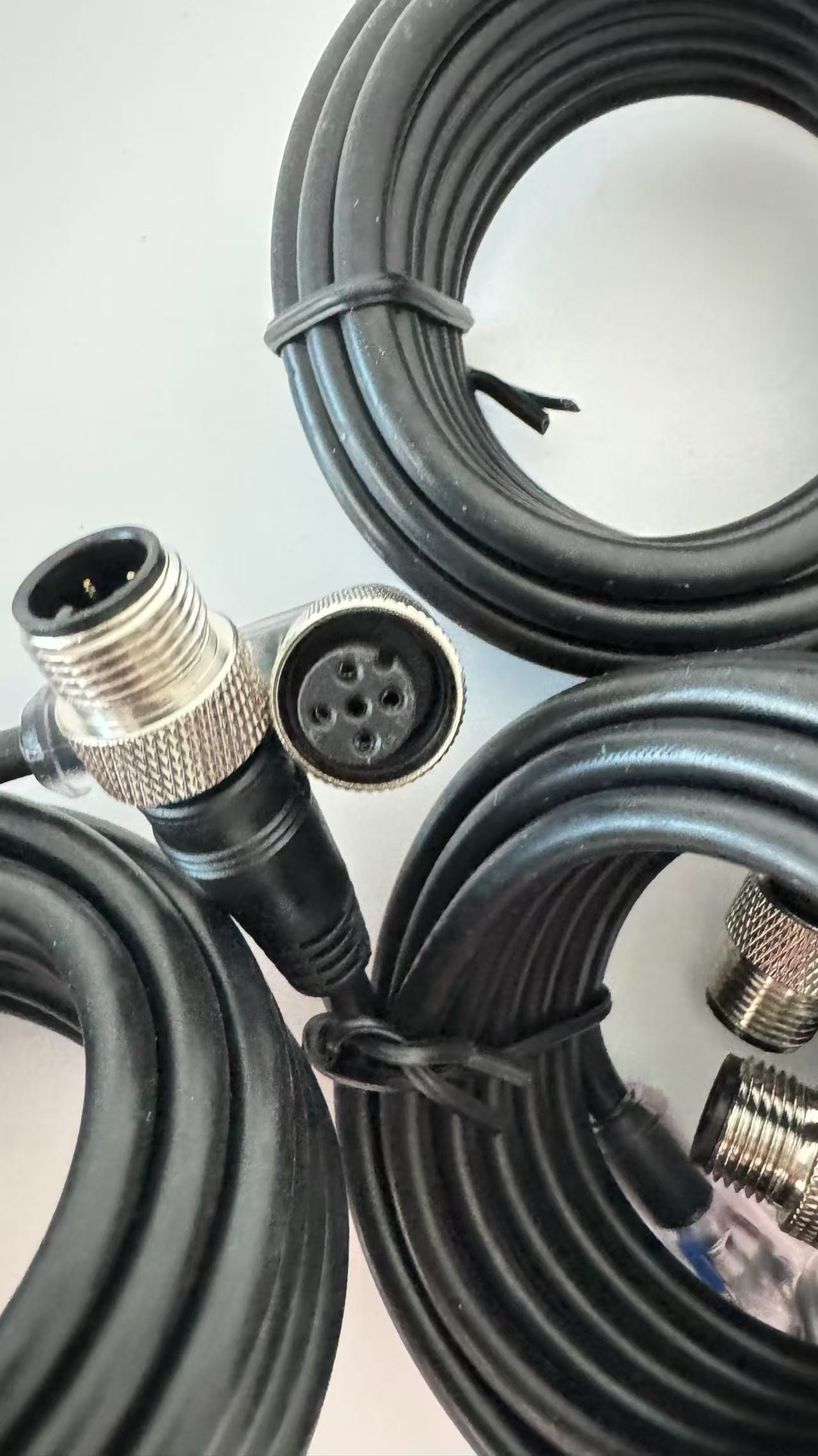 PROXIMITY SWITCH CONNECTING CABLE 257562003 2Meter,4PIN for putzmeister concrete pump spare parts Schwing pump truck