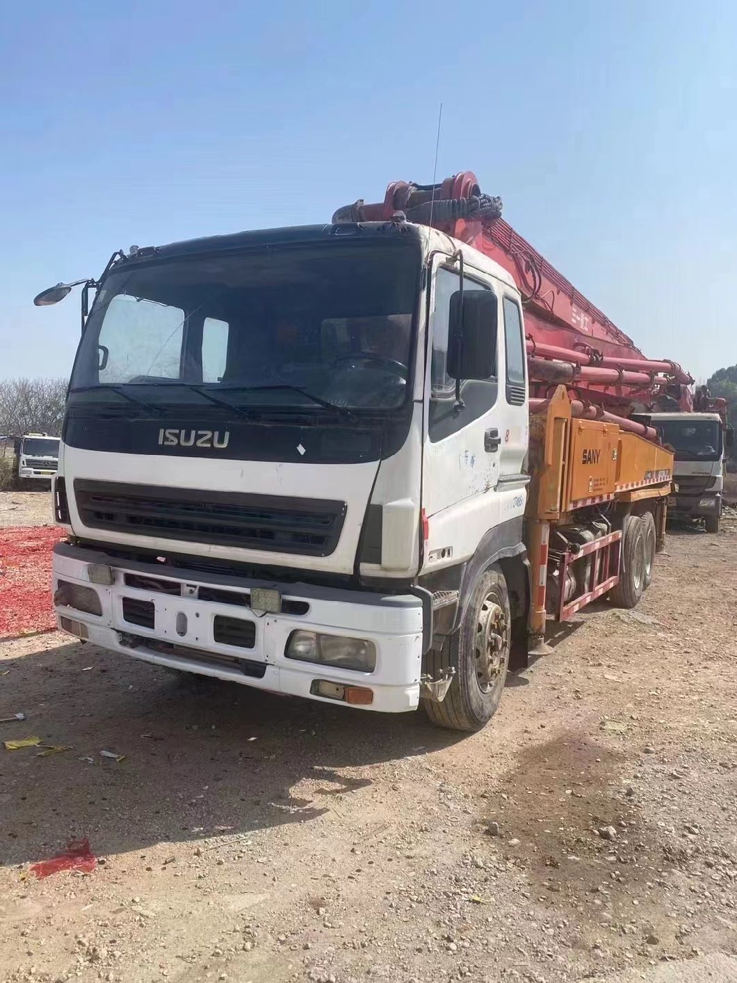 2011 Spectacles Plate Cement Pump 37m Heavy Equipment Concrete Pump
