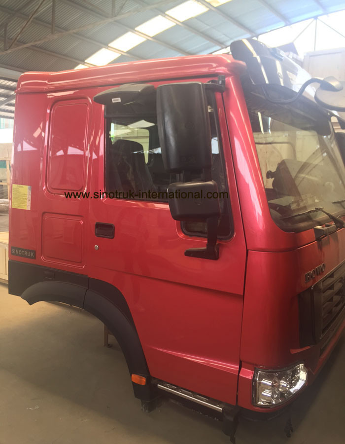 AZ1642900002 SINOTRUK HOWO Cabin HW76 With Single Berth A / C