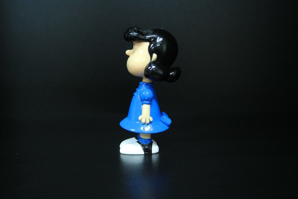 Beautiful Blue Skirt Plastic Toy Figures For Display Easy Maintenance