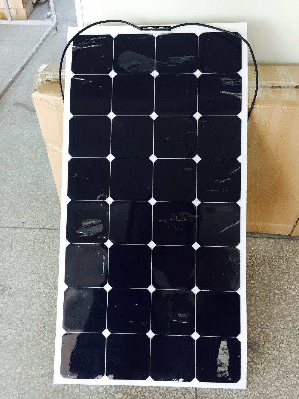 High Efficiency 100W Semi Flexible Bendable Solar Panel