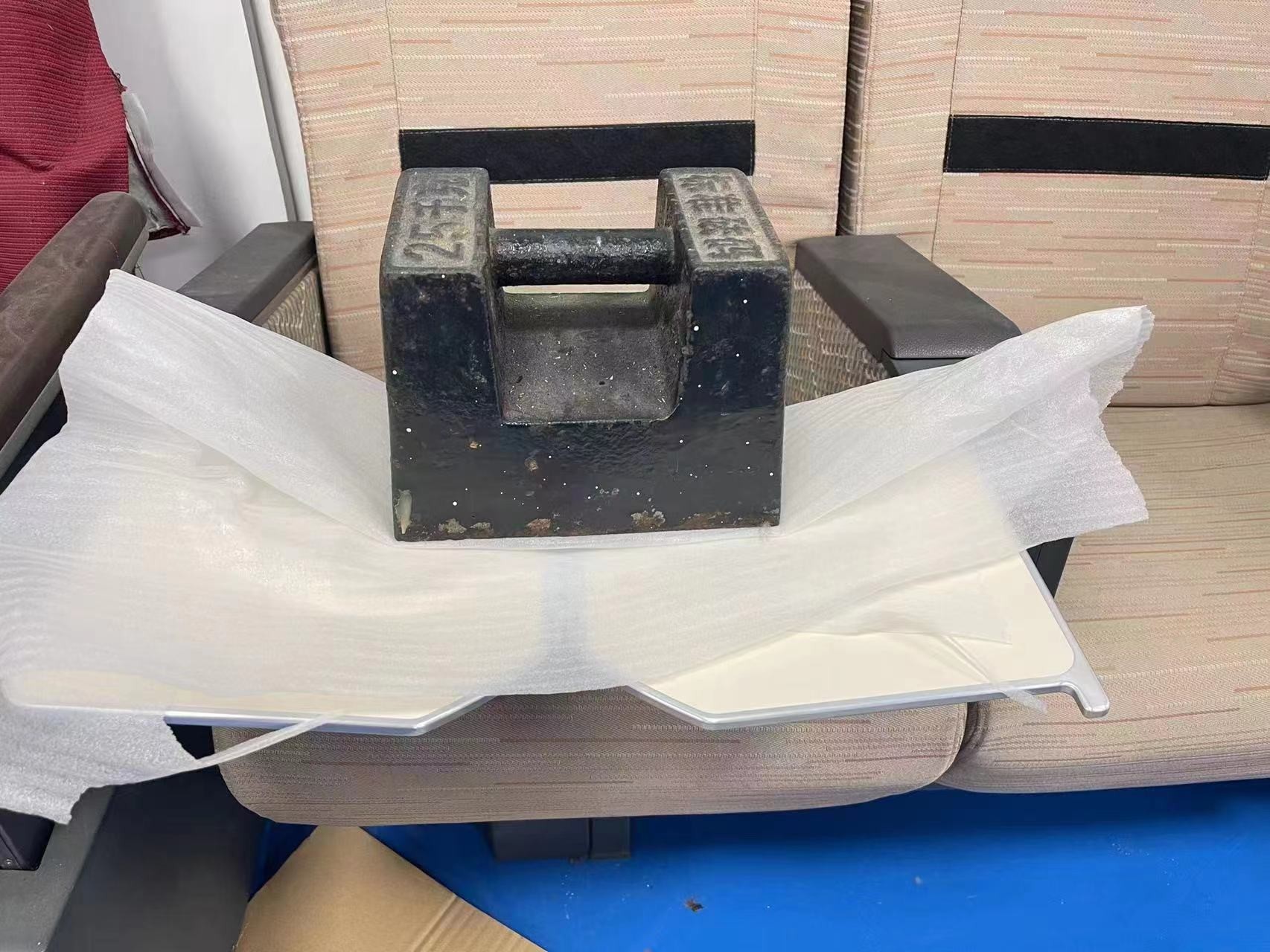 UIC566 Armrest Railway Carriage Interiors With Snack Table Powder Coating