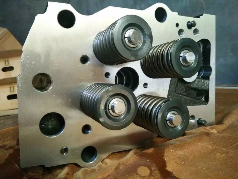 For Cummins K19 3811988 cylinder head