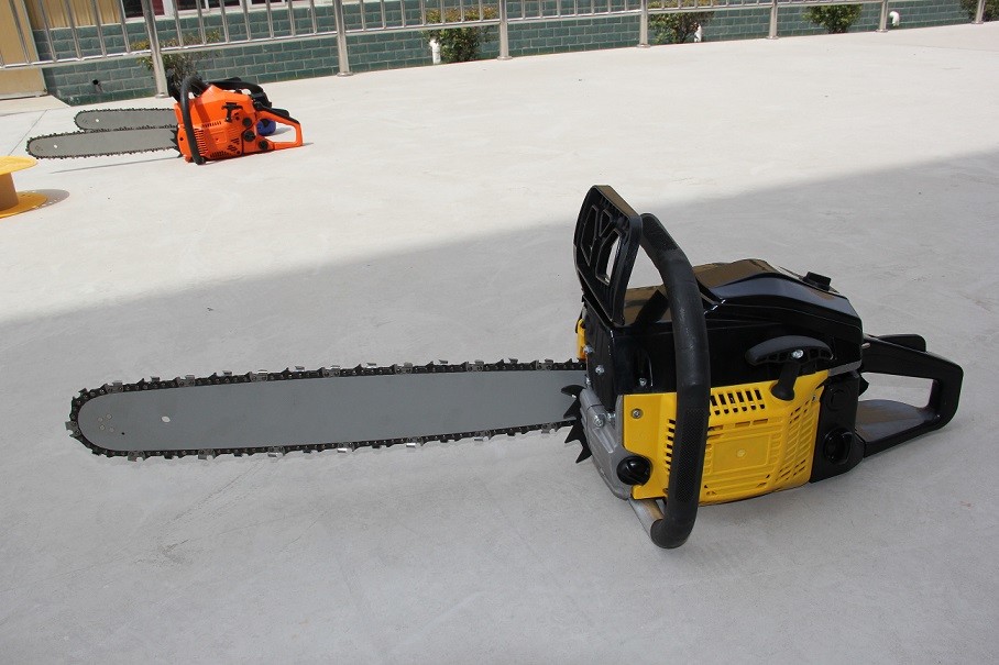 Recoil 18 Inch Gas Chainsaw 58cc Anti Freezing Petrol Powered CE