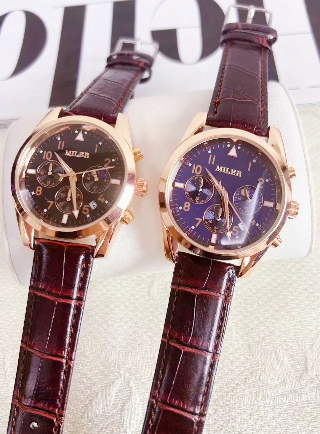 Classic Luxury Men Quartz Watch Waterproof Round Fashionable Mens Watches