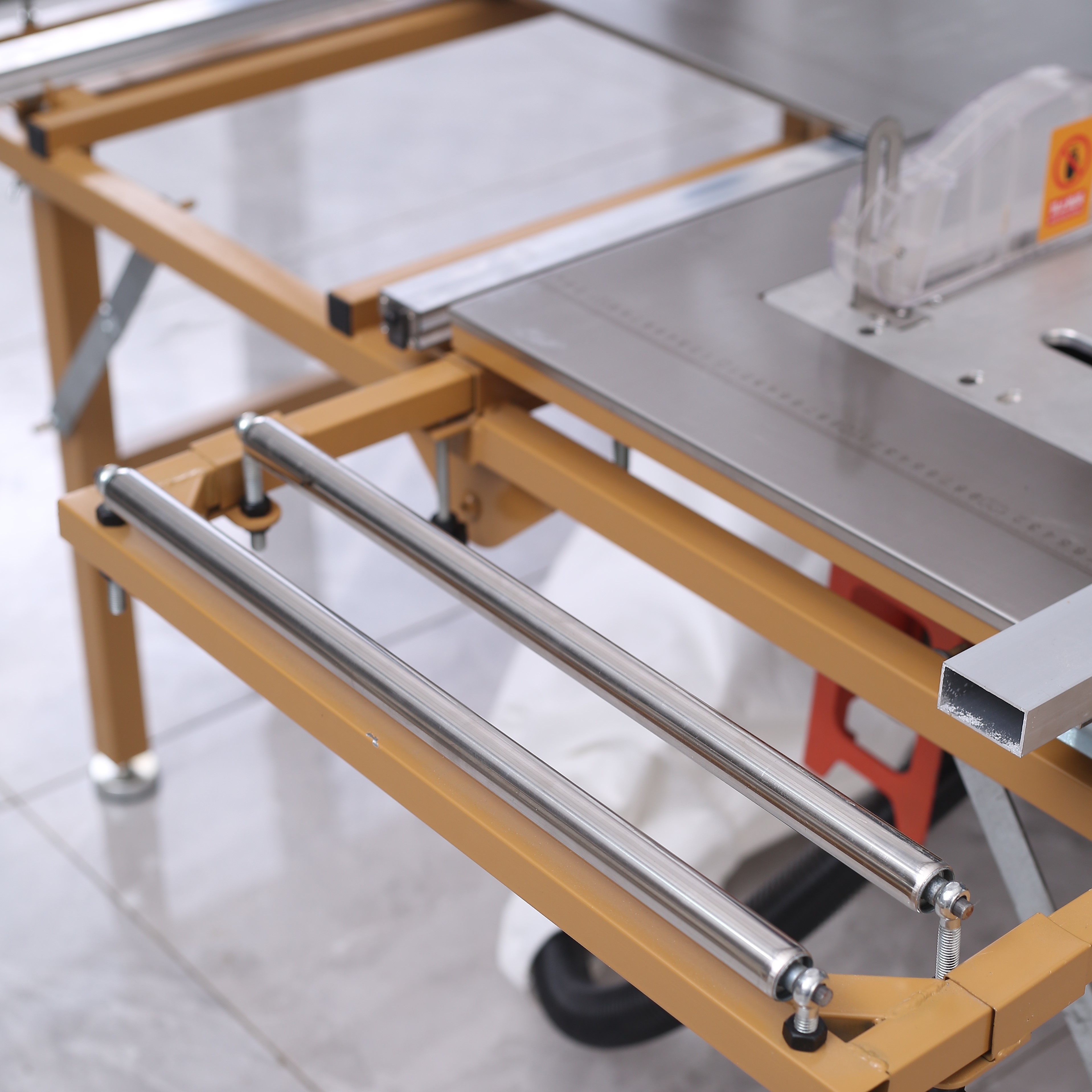 120*98cm Platform Industrial Sliding Table Saw For Plate Cutting