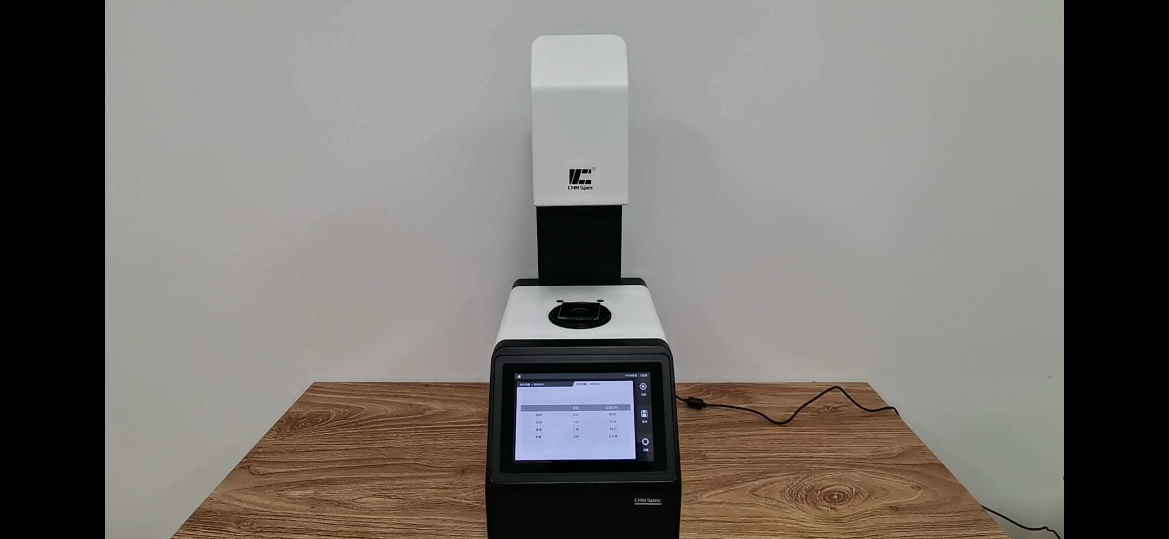 154mm Integrating Sphere Diameter Haze Meter Within 7 Inches Touch Screen TH-110