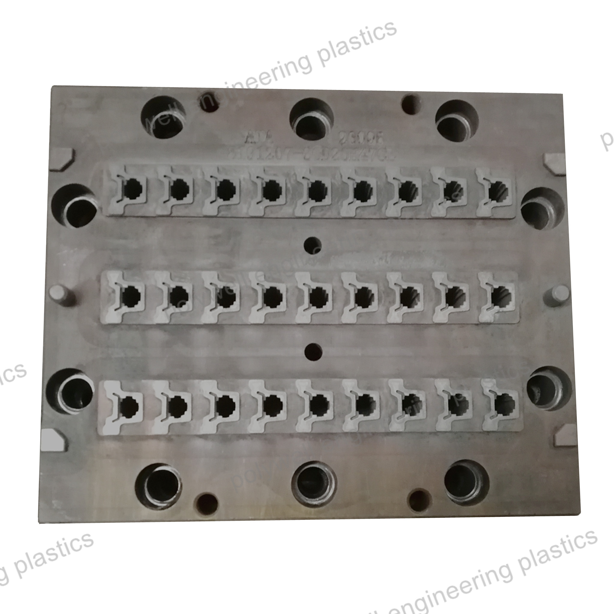 Nylon PA66 GF25 Polyamide Profiles Extruding Mold For Plastic Heat Insulation Strip