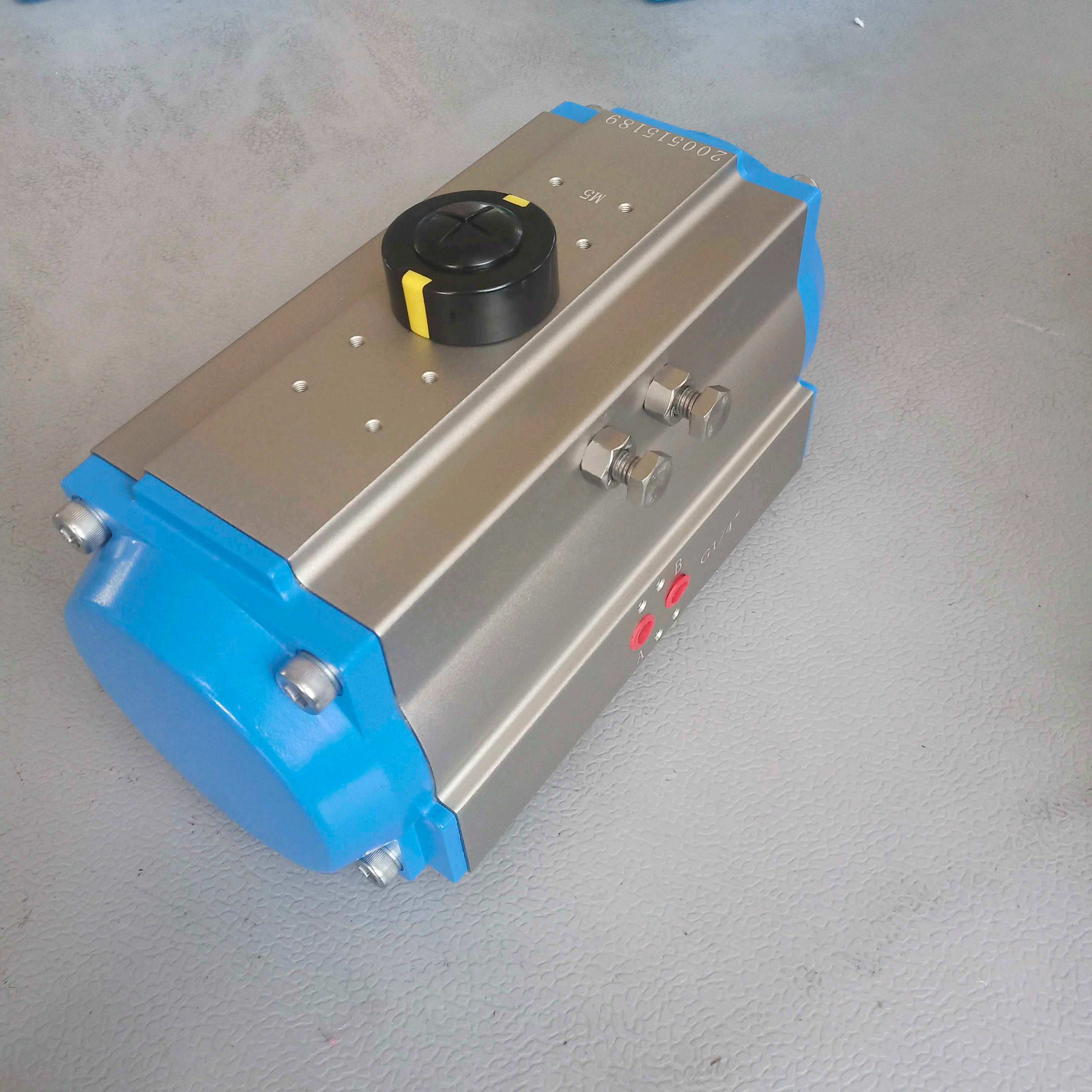 0~90 Degree Double Acting Pneumatic Rotary Actuator Rack And Pinion Rotary Actuator AT32-400