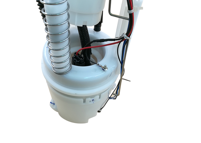 17040-ZS00A 17040-EA000 Fuel Pump Assembly For NISSAN Frontier Xterra Pathfinder Suzuki Equator 17040-ZZ00A E8743M