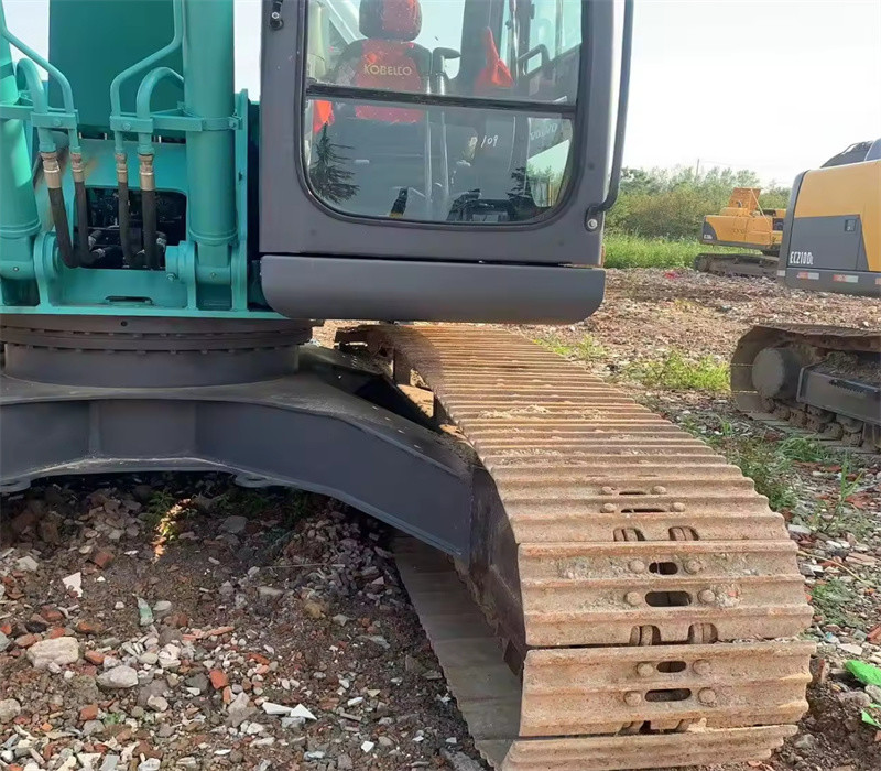 Green Used Kobelco Excavator Hydraulic SK210LC