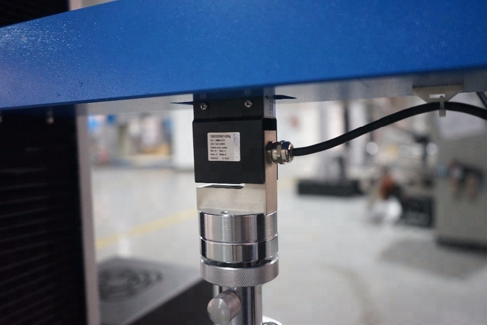 Computer Control Universal Testing Machine 20KN Max 550mm Space