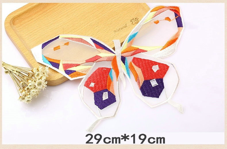 Garment Accessories Butterfly Embroidery Applique with Different Color