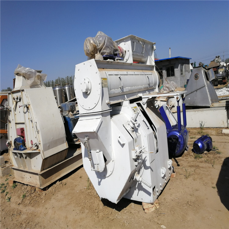 60-1100kg/H Flat Die Animal Feed Pellet Machine For Home Use
