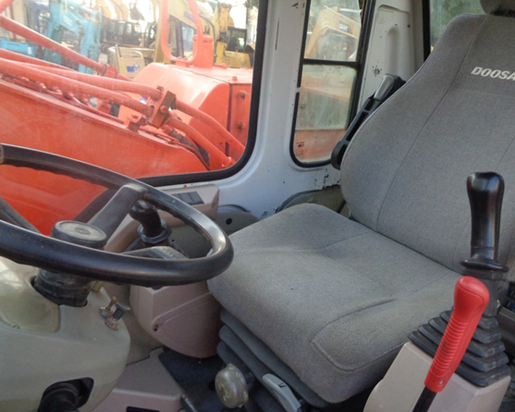 Orange DH150W-7 Used Wheel Excavator